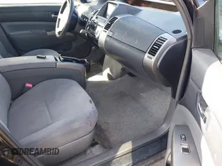 2009 Toyota Prius with VIN JTDKB20UX97827932, listed as a IAAI auction lot 41684730 with 272,306 mi miles and . Bid and sale history available at DreamBid. Image 5.