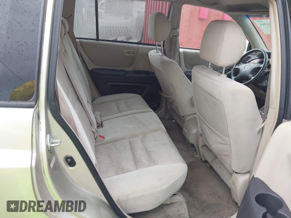 2002 Toyota Highlander z VIN JTEGD21A920030182, wystawiony jako IAAI lot #41944944 z przebiegiem 214 460 mil mil oraz . Historia ofert i sprzedaży dostępna na DreamBid. Obrazek 8.