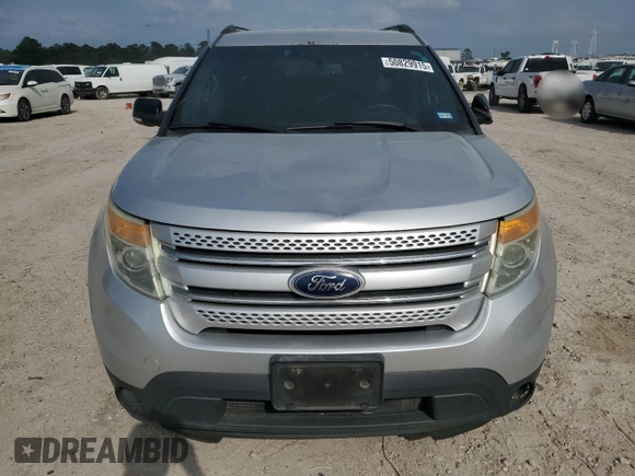 2015 Ford Explorer XLT with VIN 1FM5K7D86FGA64192, listed as a Copart auction lot 50829915 with 262,189 mi miles and Clean Title. Bid and sale history available at DreamBid. Image 5.