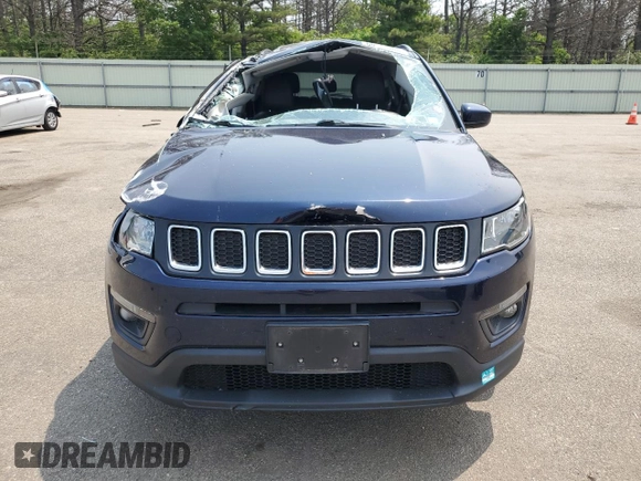 2019 Jeep Compass Latitude with VIN 3C4NJDBB3KT646082, listed as a Copart auction lot 60511205 with 41,096 mi miles and Salvage title. Bid and sale history available at DreamBid. Image 5.