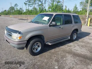 1997 Ford Explorer Eddie Bauer z VIN 1FMDU32X8VZC30353, wystawiony jako IAAI lot #42259734 z przebiegiem 249 106 mil mil oraz . Historia ofert i sprzedaży dostępna na DreamBid. Obrazek 2.