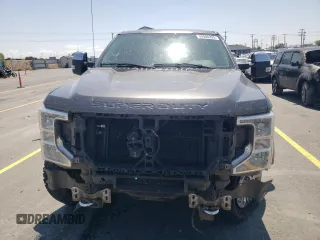 2020 Ford F-250 XL z VIN 1FT7W2BN0LEE62762, wystawiony jako Copart lot #59006295 z przebiegiem 80 322 mil mil oraz Szkoda całkowita • Salvage title. Historia ofert i sprzedaży dostępna na DreamBid. Obrazek 5.