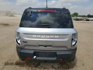 2021 Ford Bronco Sport Outer Banks z VIN 3FMCR9C63MRA79320, wystawiony jako Copart lot #56400355 z przebiegiem 35 619 mil mil oraz Szkoda całkowita • Salvage title. Historia ofert i sprzedaży dostępna na DreamBid. Obrazek 6.
