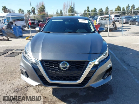 2020 Nissan Altima 2.5 SL with VIN 1N4BL4EV3LC142122, listed as a IAAI auction lot 41648381 with 55,265 mi miles. Bid and sale history available at carsss.com. Image 12.