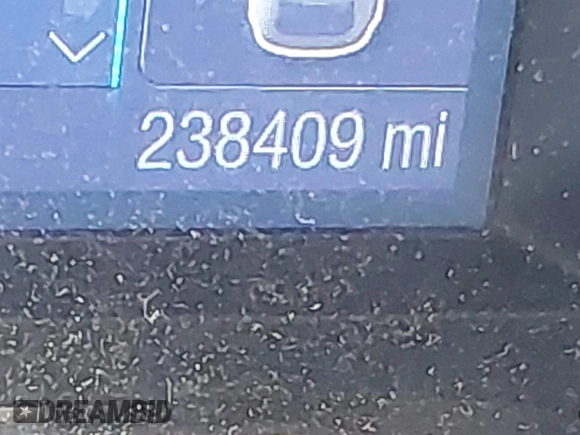 2013 Ford Police Interceptor Utility z VIN 1FM5K8AR2DGB78965, wystawiony jako IAAI lot #42188563 z przebiegiem 238 409 mil mil oraz . Historia ofert i sprzedaży dostępna na DreamBid. Obrazek 15.
