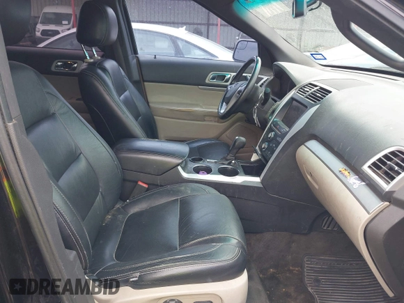 2013 Ford Explorer XLT with VIN 1FM5K7D80DGB26456, listed as a IAAI auction lot 42481903 with 208,306 mi miles and . Bid and sale history available at DreamBid. Image 5.