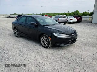 2015 Chrysler 200 S z VIN 1C3CCCBB3FN629045, wystawiony jako Copart lot #60841335 z przebiegiem 114 966 mil mil oraz Szkoda całkowita • Salvage title. Historia ofert i sprzedaży dostępna na DreamBid. Obrazek 13.