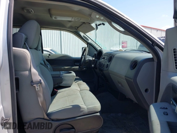 2007 Ford F-150 STX with VIN 1FTRX12WX7KB63067, listed as a IAAI auction lot 42534345 with 255,543 mi miles and . Bid and sale history available at DreamBid. Image 5.