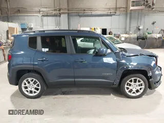2020 Jeep Renegade Latitude with VIN ZACNJBBBXLPL56884, listed as a IAAI auction lot 39932114 with 27,431 mi miles. Bid and sale history available at carsss.com. Image 13.