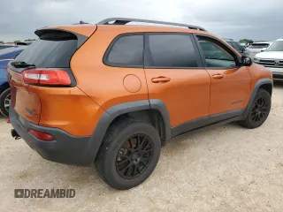 2015 Jeep Cherokee Trailhawk with VIN 1C4PJMBSXFW757382, listed as a Copart auction lot 53566885 with 139,972 mi miles and Clean Title. Bid and sale history available at carsss.com. Image 3.
