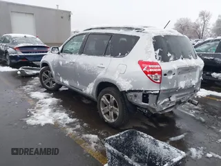 2011 Toyota RAV4 Sport with VIN JTMRF4DV9B5049268, listed as a IAAI auction lot 41814304 with 147,479 mi miles. Bid and sale history available at carsss.com. Image 3.