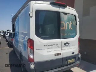 2018 Ford Transit с VIN 1FTYE1CM7JKB35913, выставлен на аукционе IAAI как лот 42659722 с пробегом 149 222 миль миль и . История ставок и продаж доступна на DreamBid. Изображение 5.