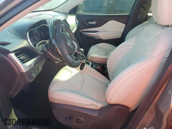 2018 Jeep Cherokee z VIN 1C4PJLJX3JD574417, wystawiony jako Copart lot #75077584 z przebiegiem Nie podano mil oraz Nie do naprawy • Non repairable. Historia ofert i sprzedaży dostępna na DreamBid. Obrazek 7.