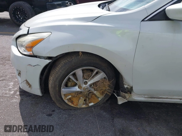 2015 Nissan Altima S with VIN 1N4AL3AP7FC239129, listed as a IAAI auction lot 41683096 with 143,304 mi miles and . Bid and sale history available at carsss.com. Image 13.