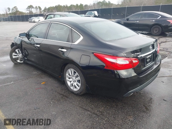 2017 Nissan Altima S z VIN 1N4AL3AP8HC226263, wystawiony jako IAAI lot #41304326 z przebiegiem 150 556 mil mil oraz . Historia ofert i sprzedaży dostępna na DreamBid. Obrazek 3.