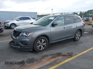2020 Nissan Pathfinder S with VIN 5N1DR2AN0LC615921, listed as a IAAI auction lot 41932744 with 124,890 mi miles. Bid and sale history available at carsss.com. Image 2.