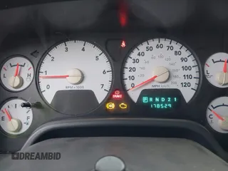 2007 Dodge 1500 Laramie с VIN 1D7HU182X7S102493, выставлен на аукционе IAAI как лот 42176765 с пробегом 178 529 миль миль и . История ставок и продаж доступна на DreamBid. Изображение 7.