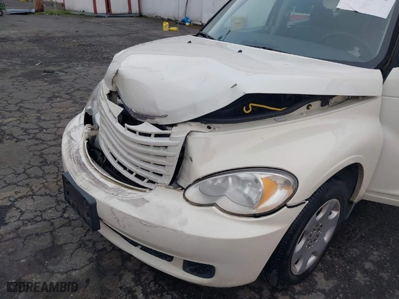 2008 Chrysler PT Cruiser with VIN 3A8FY48B98T135002, listed as a IAAI auction lot 41782800 with 69,019 mi miles. Bid and sale history available at carsss.com. Image 6.