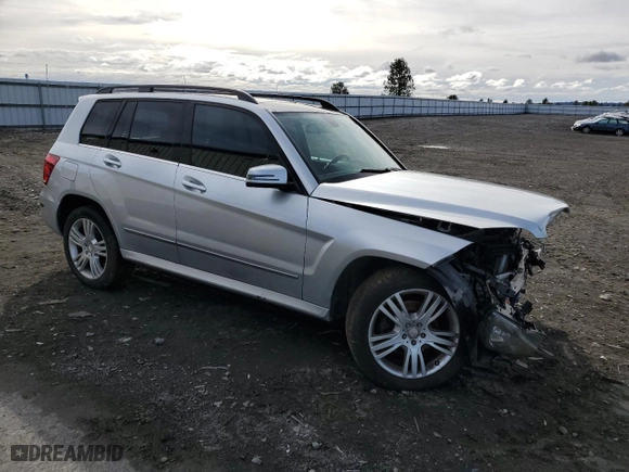 2015 Mercedes-Benz GLK-Class GLK 350 with VIN WDCGG8JB5FG397563, listed as a Copart auction lot 50070695 with 101,072 mi miles and Clean Title. Bid and sale history available at carsss.com. Image 4.