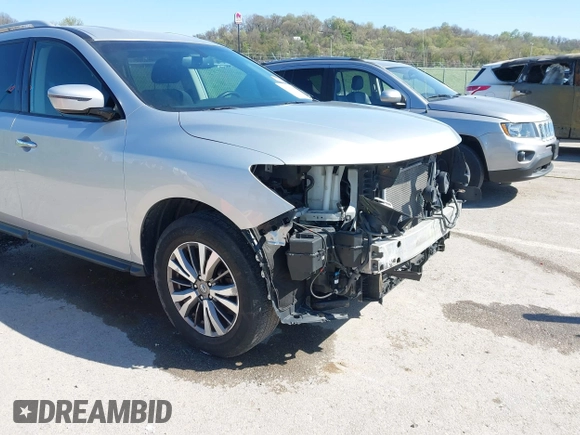 2017 Nissan Pathfinder S with VIN 5N1DR2MN1HC673409, listed as a IAAI auction lot 41992057 with 132,562 mi miles and . Bid and sale history available at DreamBid. Image 19.