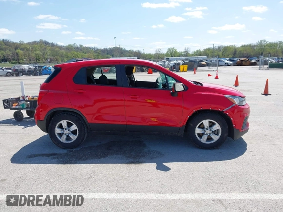 2020 Chevrolet Trax LS с VIN KL7CJKSB9LB353721, выставлен на аукционе IAAI как лот 41987811 с пробегом Не указан миль и . История ставок и продаж доступна на DreamBid. Изображение 13.