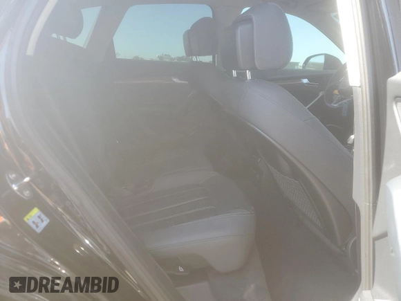 2021 Audi Q5 Premium Plus with VIN WA1BAAFYXM2015246, listed as a Copart auction lot 61257785 with 61,407 mi miles and Salvage title. Bid and sale history available at DreamBid. Image 11.