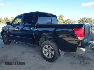 2004 Nissan Titan LE with VIN 1N6AA07B74N525703, listed as a IAAI auction lot 42572763 with Not provided miles and . Bid and sale history available at DreamBid. Image 3.