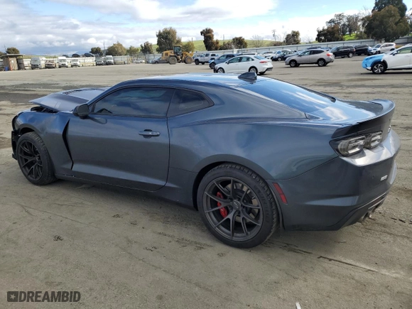 2021 Chevrolet Camaro 2SS with VIN 1G1FG1R79M0103296, listed as a Copart auction lot 46219015 with 32,703 mi miles and Salvage Title. Bid and sale history available at carsss.com. Image 2.