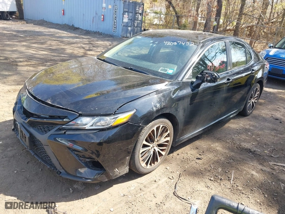 2018 Toyota Camry LE with VIN 4T1B11HK9JU115557, listed as a IAAI auction lot 42087452 with 185,752 mi miles. Bid and sale history available at carsss.com. Image 18.