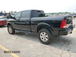 2017 Ram 2500 SLT z VIN 3C6UR5DL9HG667902, wystawiony jako Copart lot #57996355 z przebiegiem 383 028 mil mil oraz Czysty tytuł • Clean title. Historia ofert i sprzedaży dostępna na DreamBid. Obrazek 2.
