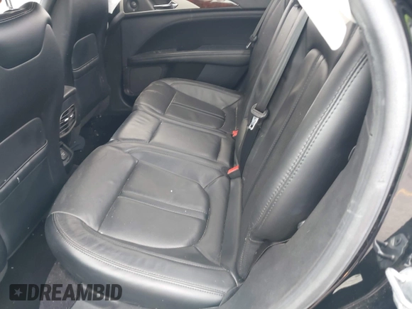2017 Lincoln MKZ Hybrid Reserve with VIN 3LN6L5MU8HR650861, listed as a IAAI auction lot 42106028 with 89,733 mi miles and . Bid and sale history available at DreamBid. Image 8.