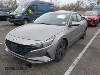 2021 Hyundai Elantra SEL with VIN KMHLM4AG7MU126418, listed as a IAAI auction lot 41678113 with 59,358 mi miles and . Bid and sale history available at carsss.com. Image 2.