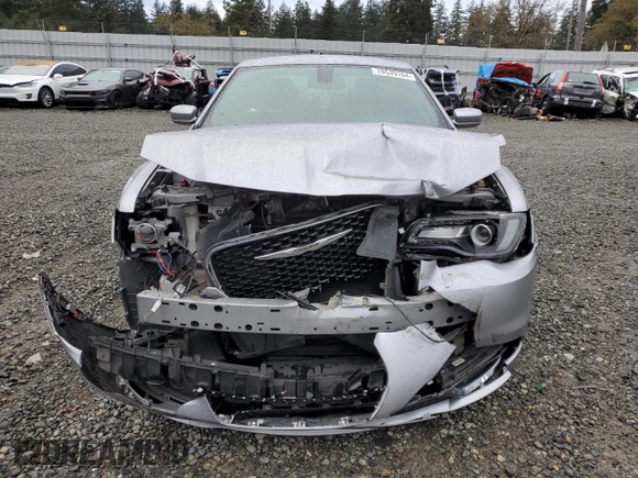 2016 Chrysler 300 S with VIN 2C3CCABG8GH282449, listed as a Copart auction lot 78539164 with 79,643 mi miles and Salvage Title. Bid and sale history available at DreamBid. Image 5.