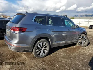 2021 Volkswagen Atlas SEL Premium R-Line with VIN 1V2FR2CA5MC536929, listed as a Copart auction lot 44397425 with 60,565 mi miles and Salvage title. Bid and sale history available at DreamBid. Image 3.