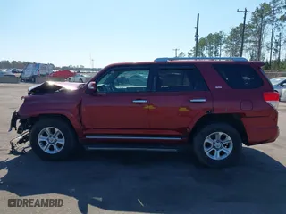 2010 Toyota 4Runner SR5 with VIN JTEZU5JR6A5012319, listed as a IAAI auction lot 41555076 with 161,947 mi miles. Bid and sale history available at carsss.com. Image 14.
