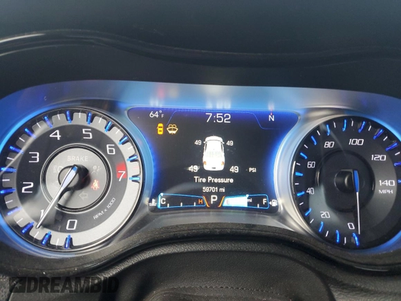 2017 Chrysler 300 S Alloy Edition z VIN 2C3CCABG8HH518230, wystawiony jako Copart lot #53294045 z przebiegiem 59 701 mil mil oraz Szkoda całkowita • Salvage title. Historia ofert i sprzedaży dostępna na DreamBid. Obrazek 9.
