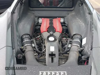 2018 Ferrari 488 z VIN ZFF79ALA9J0229410, wystawiony jako IAAI lot #41511074 z przebiegiem Nie podano mil oraz . Historia ofert i sprzedaży dostępna na DreamBid. Obrazek 10.