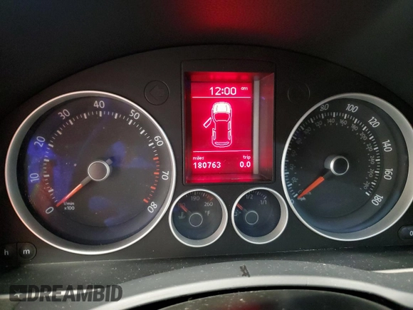 2009 Volkswagen GTI z VIN WVWGD71K99W131014, wystawiony jako Copart lot #47857095 z przebiegiem 180 763 mil mil oraz Szkoda całkowita • Salvage title. Historia ofert i sprzedaży dostępna na DreamBid. Obrazek 9.