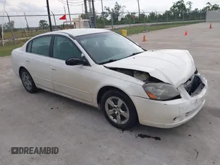 2006 Nissan Altima 2.5 with VIN 1N4AL11DX6N366326, listed as a IAAI auction lot 42187401 with Not provided miles and . Bid and sale history available at DreamBid. Image 1.