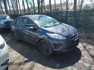2012 Ford Fiesta S with VIN 3FADP4AJ3CM105022, listed as a IAAI auction lot 41887268 with 194,739 mi miles. Bid and sale history available at carsss.com. Image 1.