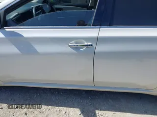 2014 Toyota Avalon Limited z VIN 4T1BK1EB9EU126369, wystawiony jako IAAI lot #41860590 z przebiegiem 135 259 mil mil oraz . Historia ofert i sprzedaży dostępna na DreamBid. Obrazek 14.