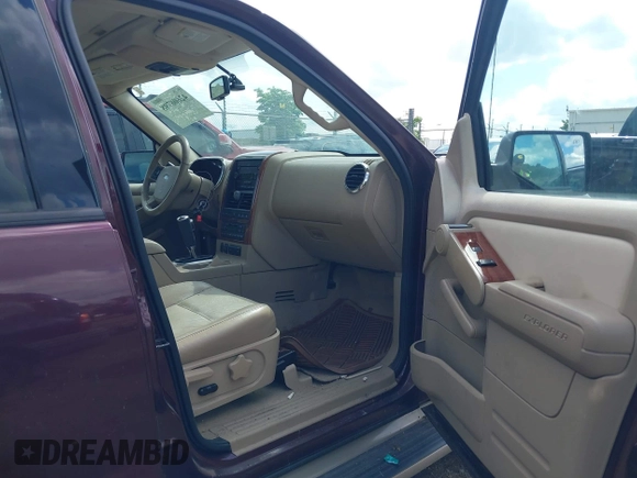 2007 Ford Explorer Eddie Bauer с VIN 1FMEU74E57UB37944, выставлен на аукционе IAAI как лот 42606798 с пробегом 151 402 миль миль и . История ставок и продаж доступна на DreamBid. Изображение 5.