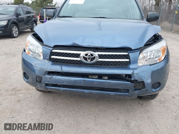 2007 Toyota RAV4 with VIN JTMBD33V675070198, listed as a IAAI auction lot 41987663 with 135,387 mi miles. Bid and sale history available at carsss.com. Image 6.