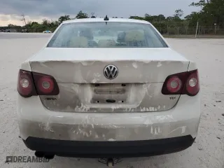 2006 Volkswagen Jetta Sedan 1.9L TDI with VIN 3VWST71K86M840877, listed as a Copart auction lot 48378275 with 299,393 mi miles and Salvage Title. Bid and sale history available at carsss.com. Image 6.
