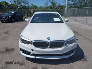 2019 BMW 5 Series 530i with VIN WBAJA5C5XKWW33575, listed as a IAAI auction lot 42217081 with 55,379 mi miles and . Bid and sale history available at DreamBid. Image 12.