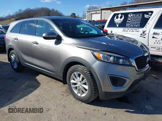2016 Kia Sorento LX with VIN 5XYPG4A3XGG096959, listed as a IAAI auction lot 41497760 with 98,399 mi miles. Bid and sale history available at carsss.com. Image 1.
