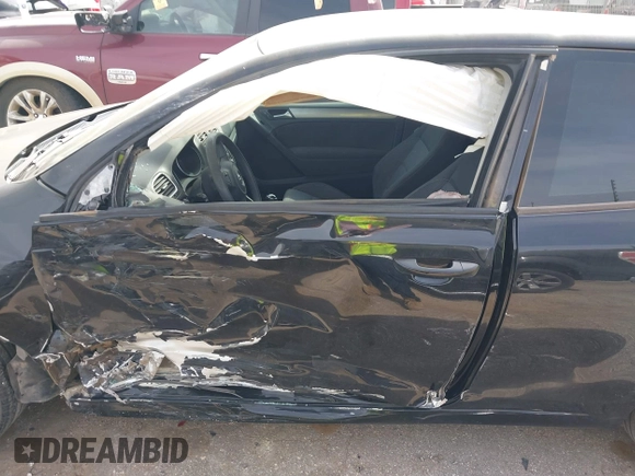 2011 Volkswagen Golf с VIN WVWAA7AJ6BW265135, выставлен на аукционе IAAI как лот 41911257 с пробегом 186 091 миль миль и . История ставок и продаж доступна на DreamBid. Изображение 14.