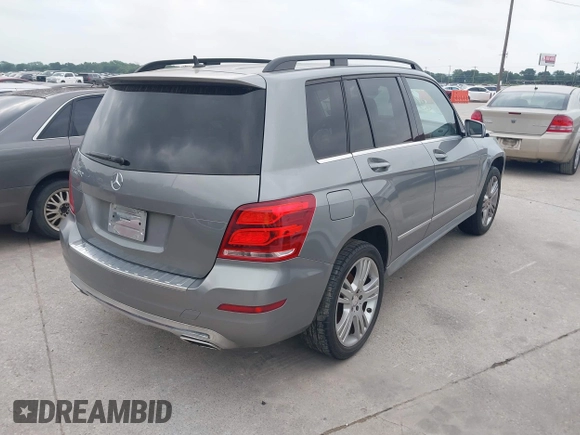 2013 Mercedes-Benz GLK 350 with VIN WDCGG5HB4DF985476, listed as a IAAI auction lot 42257463 with 104,221 mi miles and . Bid and sale history available at DreamBid. Image 4.