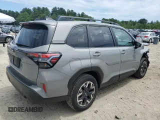 2025 Subaru Forester Premium z VIN JF2SLDBC2SH509320, wystawiony jako Copart lot #62509545 z przebiegiem 6 188 mil mil oraz Szkoda całkowita • Salvage title. Historia ofert i sprzedaży dostępna na DreamBid. Obrazek 3.
