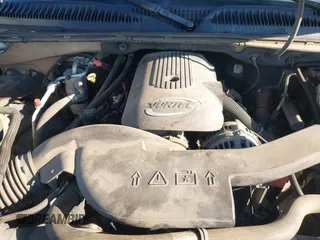 2005 Chevrolet Avalanche LS with VIN 3GNEC12Z45G167762, listed as a IAAI auction lot 40376532 with 157,932 mi miles and . Bid and sale history available at DreamBid. Image 10.